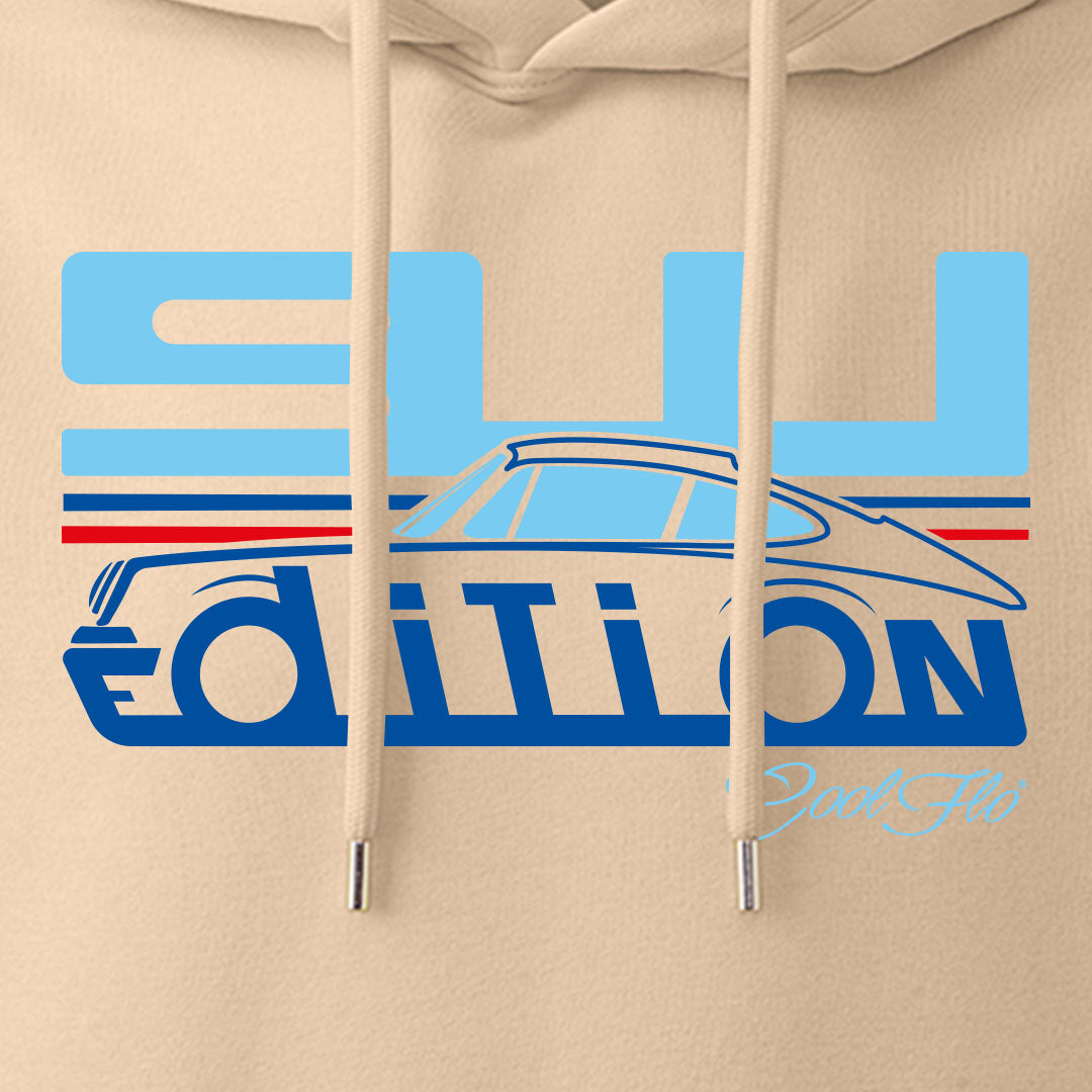 Cool Flo Porsche 911 sand hoody - Martini Edition with blue and red print. Design close-up.